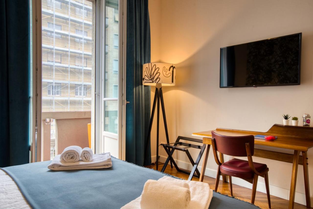 Dimora Claudia - Elegante Matrimoniale Con Bagno, Private Rooms, Self Check In, No Reception Affittacamere